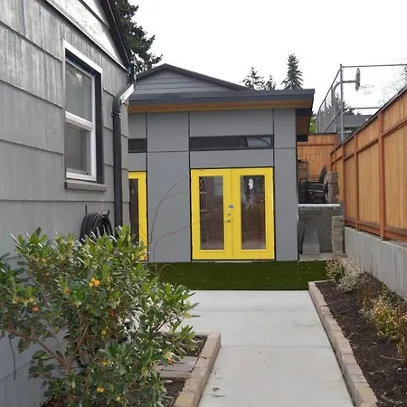Cozy Crown Hill Carkeek Cottage W/3 Beds, Full Kitchen & Backyard In North Seattle Extérieur photo